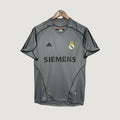 Real Madrid – Maillot Rétro Extérieur 2005/2006 – Gris