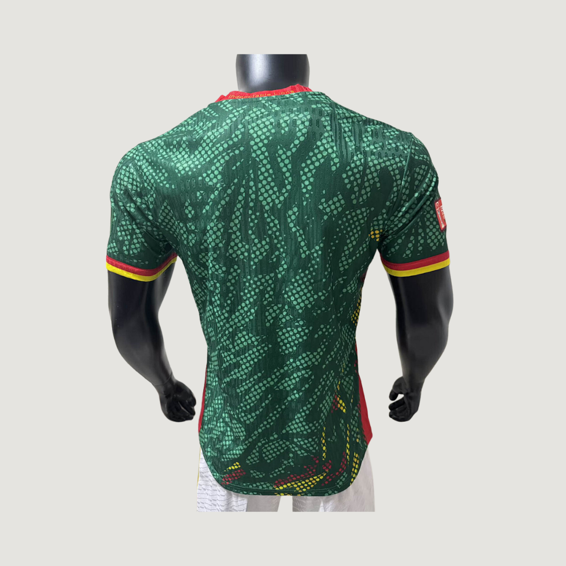Cameroun – Maillot Domicile Coupe du Monde 2026 – Vert, Jaune, Rouge