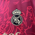 Real Madrid - Concept - Rouge, Doré ( Fan )