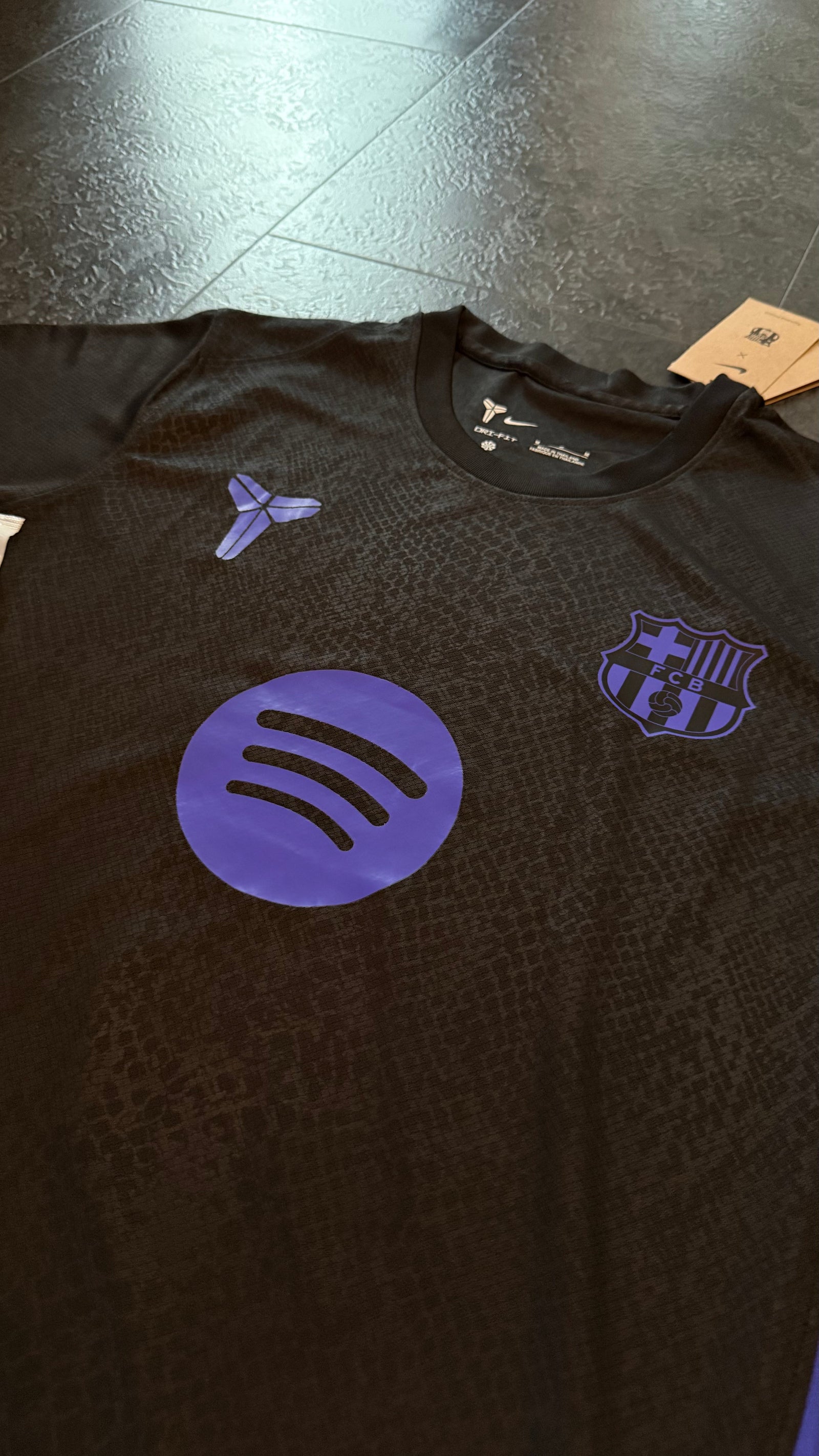 FC Barcelone – Maillot Entraînement 2025/26 – Noir