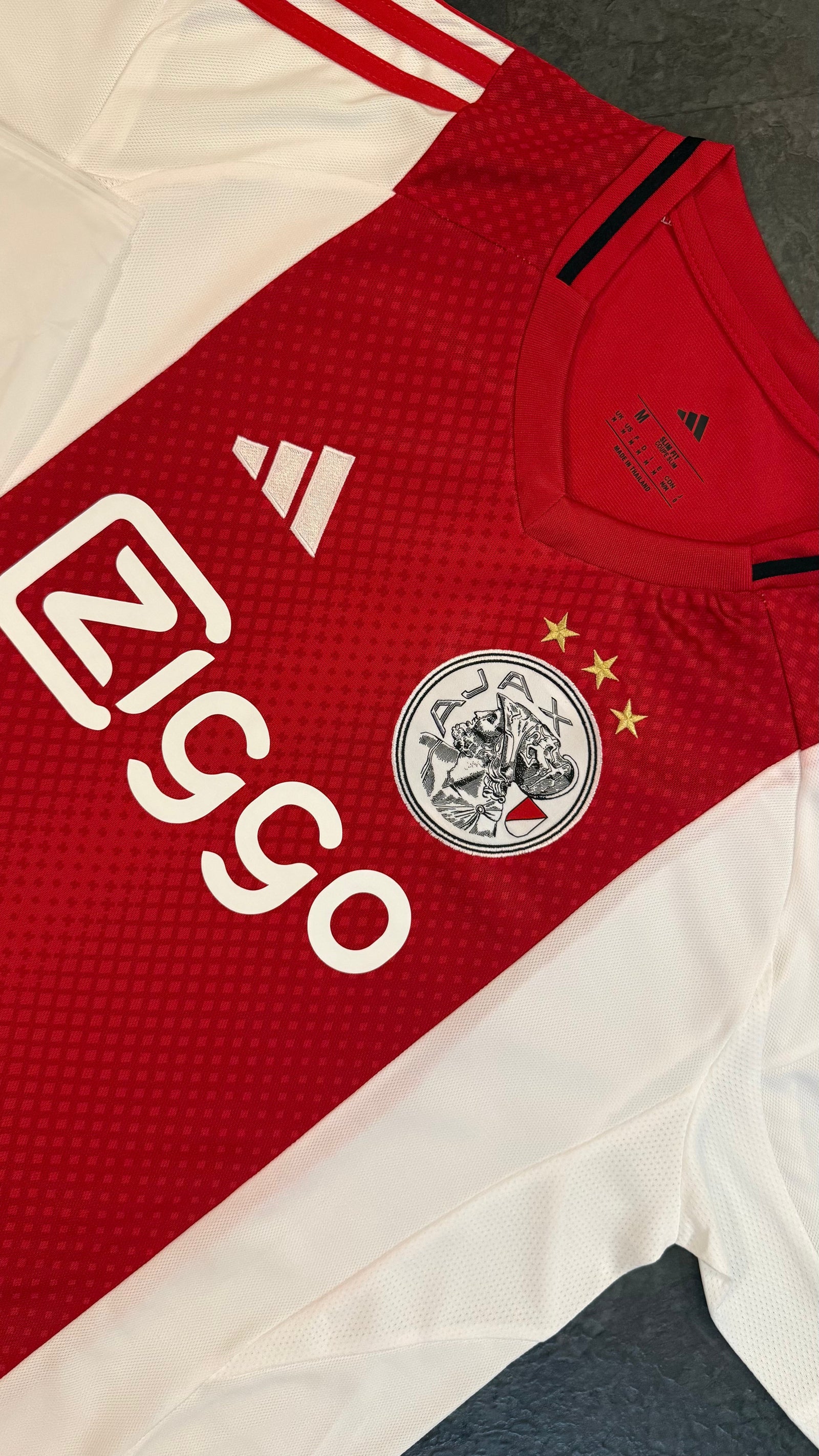 Ajax Amsterdam – Maillot Domicile 2025/2026 – Rouge, Blanc