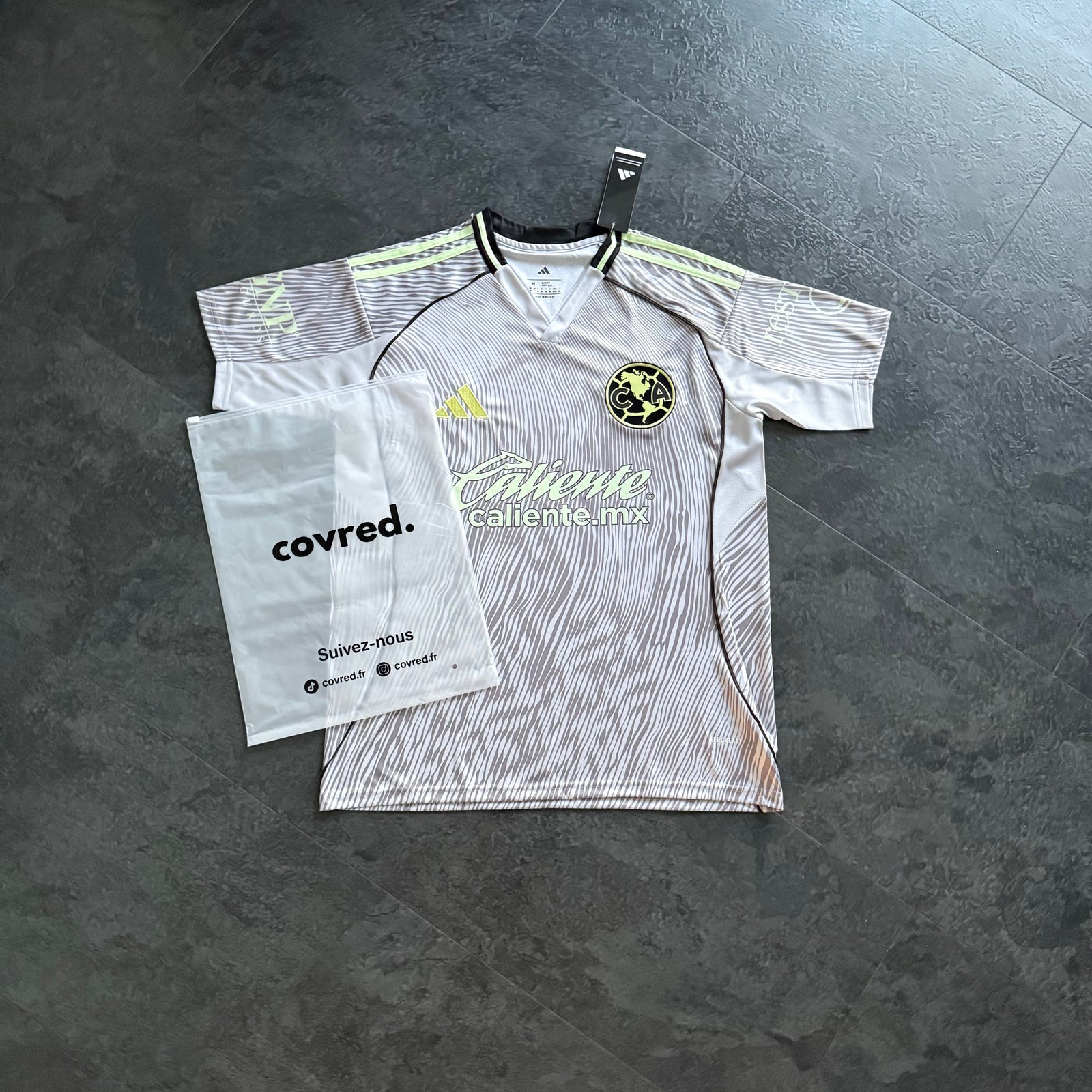 Club América – Maillot Third 2025/26 – Gris, Jaune